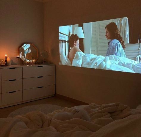 Room With Projector Bedrooms, Projector Screen Living Room, Home Movie Theater Room, Projector In Bedroom, Bedroom Aesthetic Cozy, Beach House Room, Movie Theater Rooms, Home Cinema Projector, Home Cinema Room