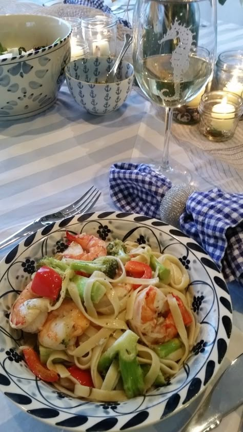 Prawn Pasta, Travel Recipes, Seafood Recipe, Broccoli Pasta, Fool Proof, Entertaining Ideas, Pretty Food, Food Cravings, Seafood Recipes