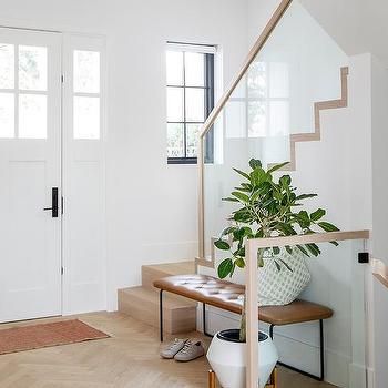 Light Gray Kitchen with Black French Range - Transitional - Kitchen Herringbone Wooden Floors, Light Grey Kitchens, Restful Bedrooms, Wood Staircase, Tufted Bench, White Dining Table, Herringbone Floor, Brown Design, Entrance Foyer