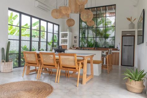 The Most Stylish Bali Airbnb Villa | Decoholic Interior Design Per La Casa, Tropical House, King Bedroom, En Suite Bathroom, Kitchen Sets, Luxury Villa, Luxurious Bedrooms, Private Pool, 인테리어 디자인