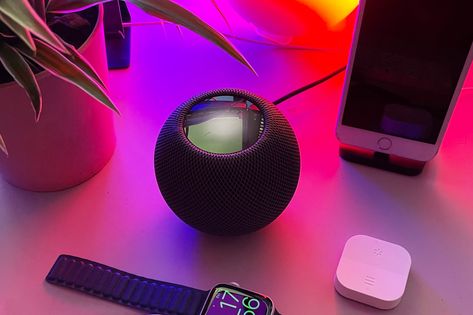 Homepod Mini Aesthetic, Green Magic Homes, Ios Music, Homepod Mini, Apple Homepod, Pod House, Multi Room Audio, Smart Home Control, Apple Home