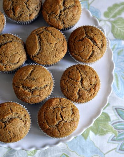 Espresso Muffins | Taste As You Go Espresso Muffins, Muffins Chocolate Chip, Pineapple Chocolate, Nutella Ganache, Coffee Muffins, Muffins Chocolate, Brown Sugar Butter, Pecan Muffins, Apple Streusel