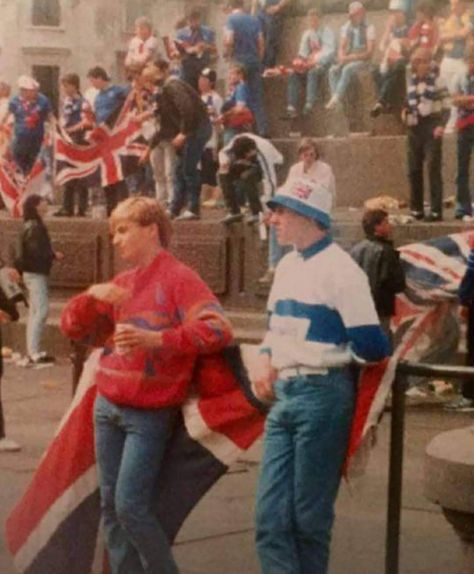 #Rangers #RFC  #casuals #casualstyle #dressers #clobber Terrace Fashion, 90s Uk, Uk Culture, Ultras Football, Look Back In Anger, Football Casuals, Football Images, Sergio Tacchini, Vintage Sneakers