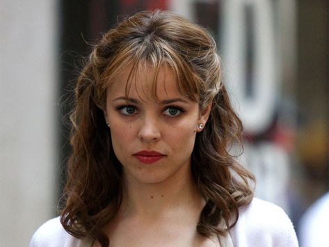 20 Best Haircuts for Men with Round Chubby Face Rachel Mcadams Fringe, Rachel Mcadams Hair Bangs, Rachel Mcadams Bangs, Small Forehead Hairstyles, Hair For Big Foreheads, Small Face Hairstyles, Rachel Mcadams Hair, Hair Big Forehead, Rachel Anne Mcadams