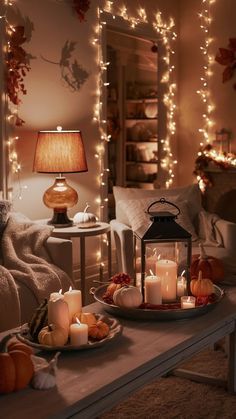 Autumn Aesthetic House Decor, Autumn Decor Inspiration, Small Apartment Fall Decor Cozy, Cozy Fall Decor Ideas For The Home, Cozy Fall Home Aesthetic, Cozy Autumn Decor, Fall House Interior, Fall Apartment Aesthetic, Autumn Aesthetic Cozy Home