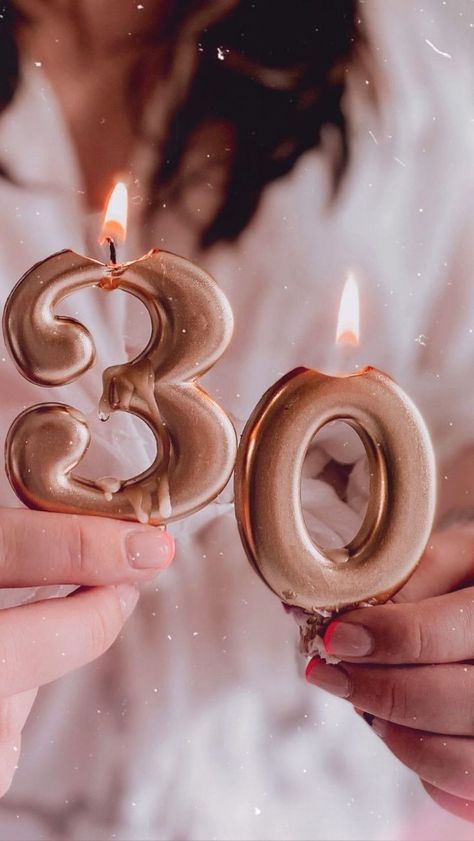 30th Birthday Video Ideas, Hello 30 Birthday, 17th Birthday Wishes, Black Preset, Happy Birthday Clip, Cute Birthday Pictures, 30 Birthday Cake, Birthday Clips, Birthday Ideas For Her