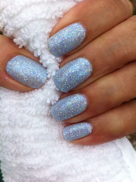 Ongles Baby Blue, Blue Gel Nails, Nail Colors Winter, Winter Nails Acrylic, Seasonal Nails, Sparkle Nails, Winter Nail Designs, Dipped Nails, Winter Nail