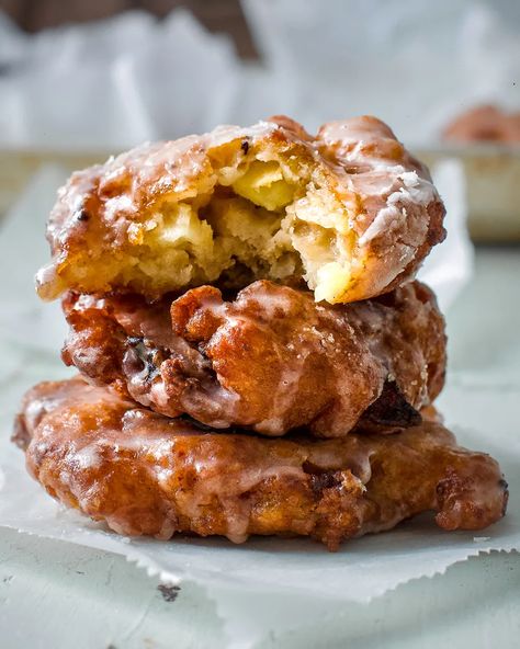 Vegan Apple Fritters (easy and yeast-free!) - School Night Vegan Vegan Apple Fritters, Apple Fritters Recipe, Apple Fritter, Fritters Recipe, Vegan Grilling, Vegan Donuts, Vegan Apple, Fritter Recipes, Apple Fritters