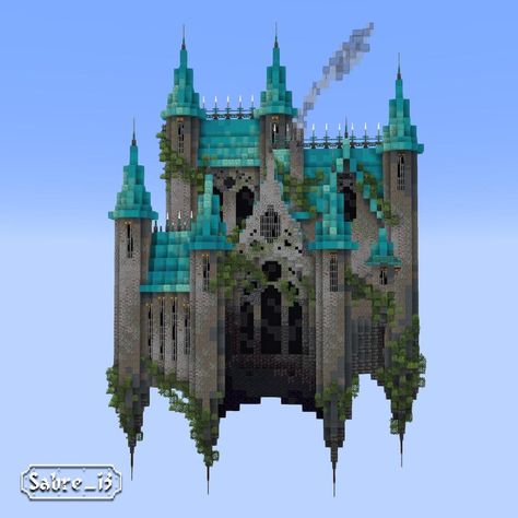 Sky Castle Minecraft, Minecraft Kingdom Wall, Minecraft Cliffside Castle, Minecraft Castle Aesthetic, Minecraft Sky Builds, Minecraft Empire Ideas, Cliffside House Minecraft, Minecraft Castle Easy, Fantasy Castle Minecraft