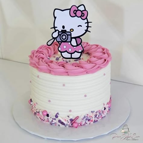 Simple Sanrio Cake, Hello Kitty Dessert Table, Hello Kitty Cakes Birthday, Hello Kitty Birthday Cake Ideas, Hello Kitty Cake Ideas Birthdays, Simple Hello Kitty Cake Design, Hello Kitty Cake Birthday, Hello Kitty Cake Ideas, Hello Kitty Cake Design