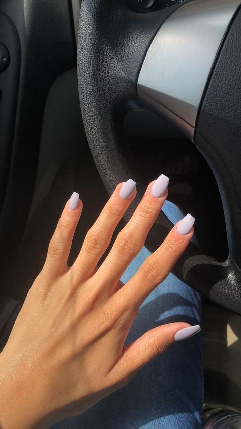 Spring Gel Nails Ideas, Plain Acrylic Nails, Medium Length Nails, Ballerina Nails Designs, Length Nails, Long Gel Nails, Almond Shaped Nails, Nails Medium Length, Bridesmaids Nails