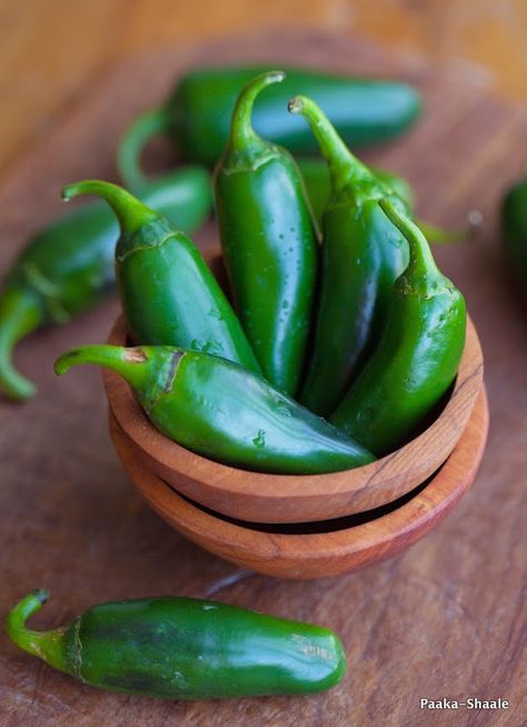 Stuffed Jalapeño Fritters from Honest Cooking. Healing Gut, Stuffed Jalapeno, Carom Seeds, Creative Upcycling, Pepper Steak Recipe, Deco Fruit, Garden Transformation, Stuffed Peppers Healthy, Guava Fruit