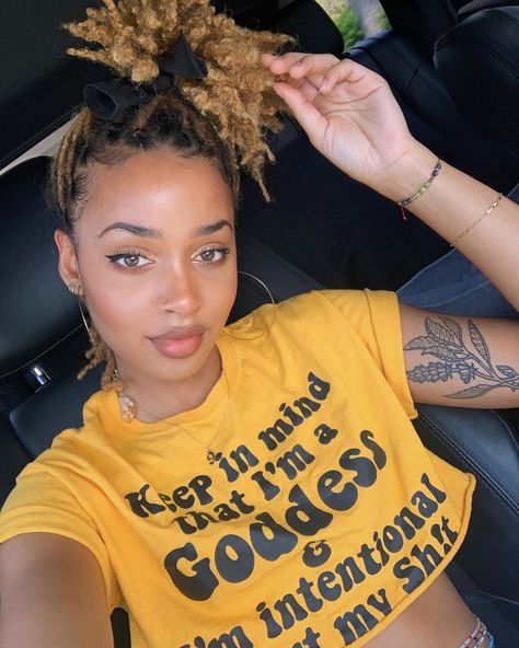 Girls With Locs, Dreads Styles For Women, Ethnic Hair, Short Locs, Locs Styles, Short Locs Hairstyles, Birthday Hairstyles, Ethnic Hairstyles, Loc Journey