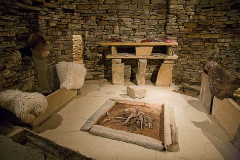 Egypt interior design on emaze Stone Age Houses, Egyptian Furniture, Prehistoric Period, Mud Hut, Interior Design History, Cradle Of Civilization, Primitive Furniture, Stone Age, Stone Houses