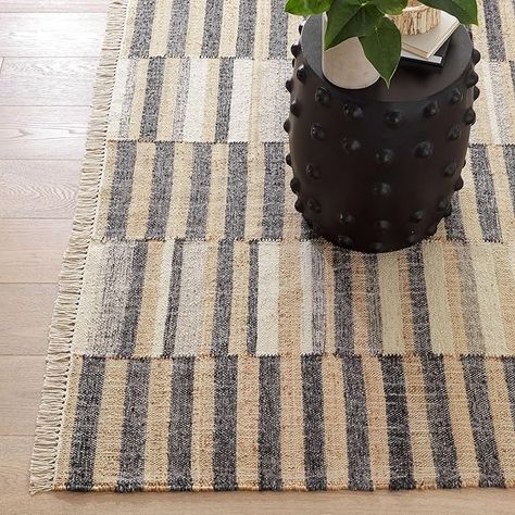 Amazon.com: Dash & Albert Ravel Stripe Handwoven Wool Rug, 5 X 8 Feet, Neutral/Black Geometric Pattern : Home & Kitchen Flatwoven Rug, Dash And Albert Rugs, Outdoor Living Furniture, Annie Selke, Black Weave, Dash And Albert, Flat Woven Rug, Woven Rugs, Striped Rug