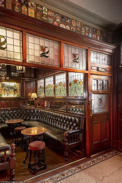 English Pub Interior, Irish Pub Design, Pub Interior Design, Preston Lancashire, Pub Interior, Pub Design, British Pub, Old Pub, Home Pub