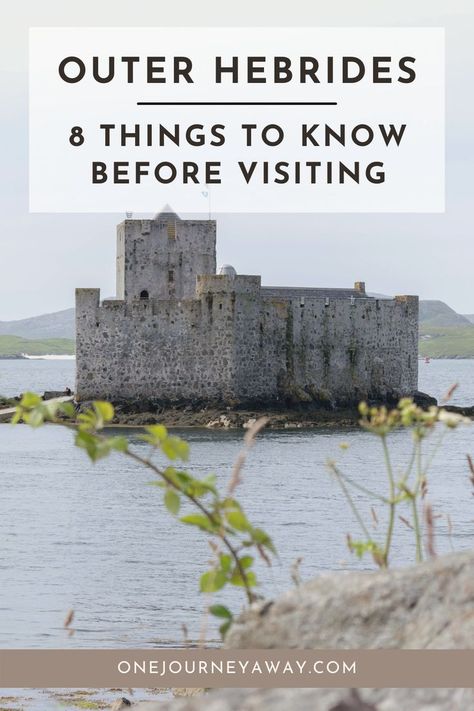 You may know some of the Outer Hebrides’ popular tourist attractions, but what should you know before you go? We’re here to help you out! Destination Imagination, Edinburgh Travel, Scotland Forever, Outer Hebrides, Scotland Travel, Travel Lifestyle, Things To Know, Tourist Attraction, Edinburgh