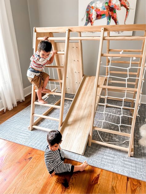 Montessori Jungle Gym, Playroom Jungle Gym, Indoor Jungle Gym Diy, Jungle Gym Playroom, Diy Jungle Gym, Indoor Toddler Gym, Indoor Gym For Kids, Diy Indoor Playground, Playroom Slide