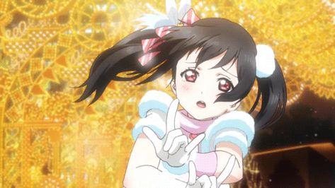 Love Live Gif, Nitro Pfp, Live Gif, Nico Yazawa, Anime Gifs, Gothic Anime, Anime Dancer, Anime Gifts, Aesthetic Gif