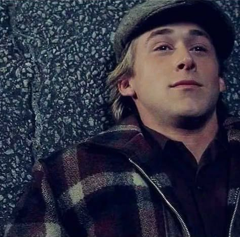 Pfp, matching icons Noah And Allie The Notebook Matching Pfp, The Notebook Matching Pfp, The Notebook Icons, Ryan Gosling Matching Pfp, The Notebook Pfp, Noah Notebook, Ryan Gosling Pfp, Ryan Gosling Icon, 365 Letters