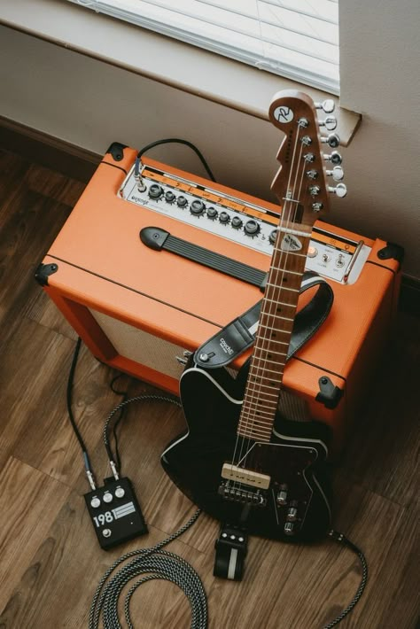 Guitar Amplifier Aesthetic, Electric Guitar Orange, Guitar Amp Aesthetic, Guitar Pedals Aesthetic, Amplifier Aesthetic, Orange Music Aesthetic, Amps Guitar, Orange Guitar, Orange Amplifiers