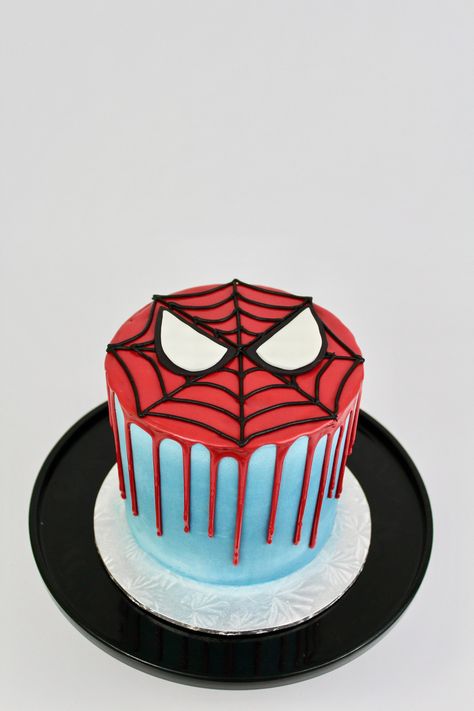 Spiderman Birthday Cake, Marvel Cake, Superhero Birthday Cake, Spiderman Birthday Party, Cake Layers, Superhero Cake, Spiderman Party, Cake Decorating Ideas, Spiderman Cake