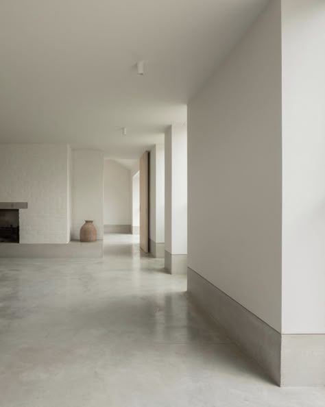 White Concrete Floors, Concrete Floors In House, Floor Skirting, Concrete Interiors, Open Staircase, Concrete Floor, Polished Concrete, Flooring Options, Barn Style