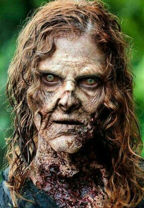 WALKER Zombie Scary Makeup, Walkers Twd Zombies, Sfx Scary Makeup, Sfx Makeup Horror Zombies, Walking Dead Makeup, Twd Walkers, Walking Dead Zombie Makeup, Twd Zombies, Walker Twd