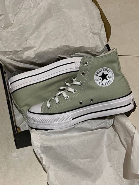 Olive Green Converse, Light Olive Green, Green Converse, Olive Green, Converse, Fashion Outfits, Green