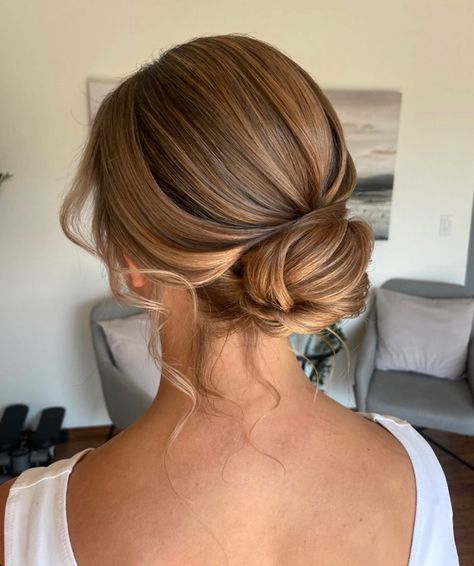 Loose Wedding Bun Hair, Wedding Low Bun With Hairpiece, Simple Bridesmaid Bun, Blonde Bride Updo, Strapless Dress Bridal Hair, Elegant Hair Buns Classy, Bride Hairstyles Updo With Veil, Wedding Hair Updo Front View, Classy Bridal Hair