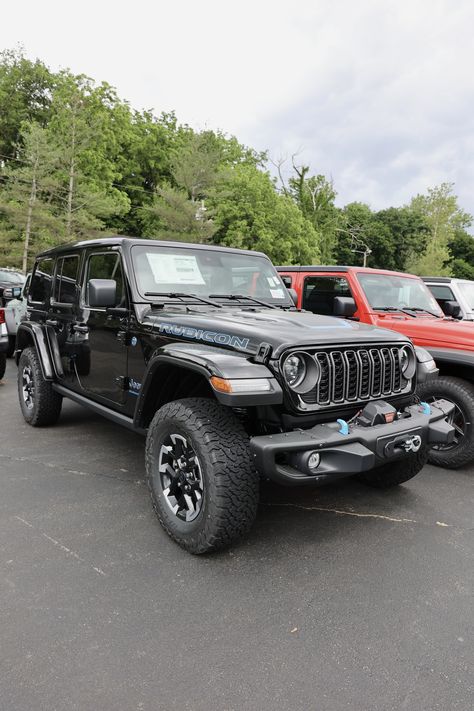 Unleash the power of adventure with the 2024 Jeep Wrangler 4xe Rubicon X 4x4. Electrified capability for the ultimate off-road experience. ⚡🚙   #JeepWrangler #2024Wrangler #4xe #RubiconX #4x4 #HealeyBrothers #HudsonValley Jeep Wrangler 4 Door, Two Door Jeep Wrangler, Black Jeep Wrangler, Dream Cars Range Rovers, 4 Door Jeep Wrangler, Chevrolet Dealership, New Hampton, Hudson Valley Ny, Black Jeep