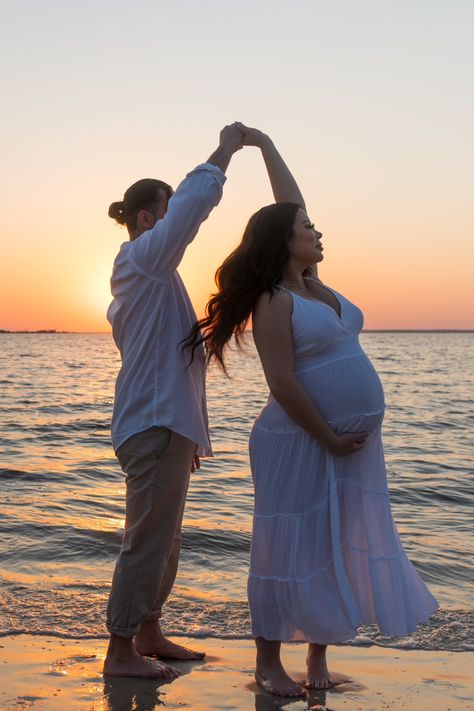 Pregnancy Photoshoot Beach, Maternity Shoot Beach, Maternity Photography Beach, Maternity Photography Poses Outdoors, Maternity Photography Poses Pregnancy Pics, Bump Photos, Maternity Photography Poses, Beach Maternity, Beach Shoot