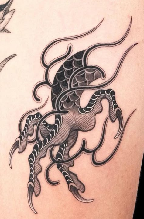 Japanese Salamander Tattoo, Icon Tattoo Word, Japanese Patch Work Tattoo, Dragon Japanese Tattoo Design, Traditional Dragon Tattoo Design, Japanese Tattoo Filler, Japanese Tattoo Art Simple, Snake And Dragon Tattoo, Patchwork Tattoo Sleeve Women