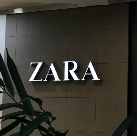 Zara Logo, Salon Suites Decor, Name Boards, Channel Letters, Salon Suites, Creative Home Decor, Coffee Signs, Pickleball, Zara