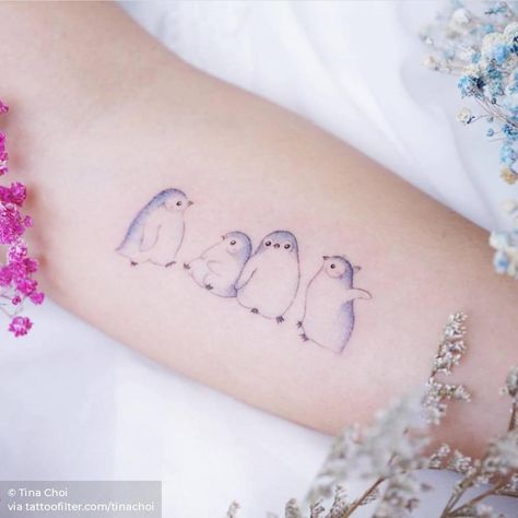 penguins Animal Family Tattoo, Penguin Tattoo Family, Family Of Penguins Tattoo, Penguin Family Tattoo, Delicate Penguin Tattoo, Tattoo Ideas Penguin, Penguin Love Tattoo, Penguin Couple Tattoo Ideas, Small Animal Tattoos