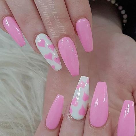 Pink shade Pink Nails Ballerina Shape, Pink Nails Ballerina, Nails Pink Sparkle, Nails Ballerina Shape, Ballerina Nail Designs, Nail Designs Colors, Spring Nails Pink, Light Pink Nail Designs, Pink Nail Design