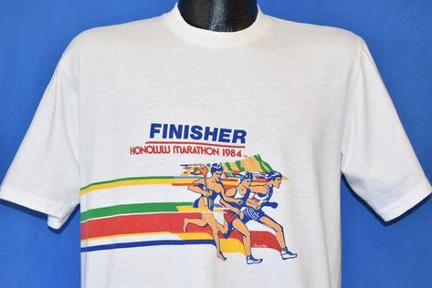 Marathon Shirt Design, Honolulu Marathon, Marathon Tee, Marathon Shirts, Retro Sports, Shirt Design Inspiration, Graphic Style, Weird Shirts, Running Shirts