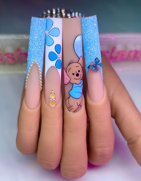 Nail Ideas Characters, Acrylic Nails Cartoon Art Designs, Proud Family Nails, Cartoon Characters Nail Art, Patrick Star Nails, Character Art Nails, Cartoon Art Nails, Cartoon Character Nail Art, Cartoon Nail Art Designs