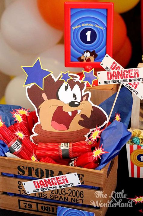 Taz Birthday Party, Devil Party, Space Jam Theme, Balloon Archway, Looney Tunes Party, Tasmanian Devil Looney Tunes, Baby Birthday Party Theme, Baby Shower Party Themes, Tazmanian Devil