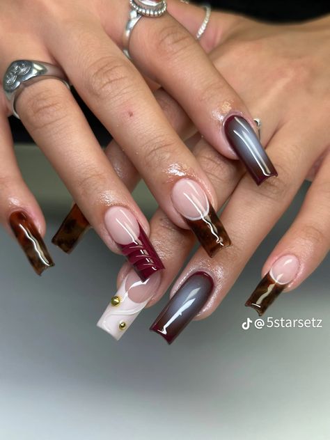 French Tip Brown Nails, Tortoise French Tip, Acrylic Nails Brown, Aura Red, Acrylic Nails Fall, French Tip Press On Nails, Maroon Nails, Fall Girl, Nails Brown