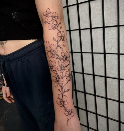 Some freehand Orchids I did for my gal Paris a few weeks ago 🥰✨ Keen to book? Dm me or call/dm my studio @fullspectrumtattoo ✨ 🫧USE CODE “LEXORCIST10” for 10% off AFTERCARE COLLECTIVE ✨ @aftercare_collective #tattoo #y2k #melbournetattoo #finelinetatoo #flashtattoo #y2ktattoo #floraltattoo #orchidtattoo #orchids Orchid Tattoo Stencil, Orchids Tattoo Design, Orchid Flower Tattoo, Orchids Tattoo, Orchid Tattoo Design, Orchid Tattoos, Orchid Flower Tattoos, Tattoo Y2k, Y2k Tattoo