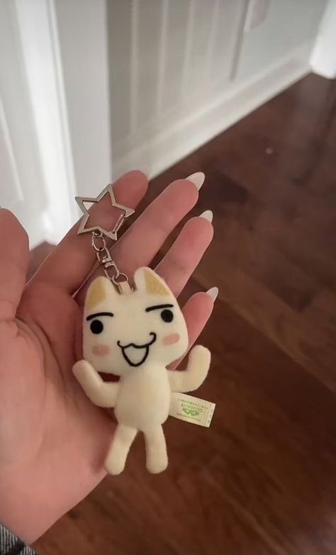 Toro Inoue Keychain, Toro Keychain, Keychain Plushies, Mii Ideas, Aesthetic Trinkets, Plushies Aesthetic, Cute Trinkets, Plushie Keychain, Toro Inoue