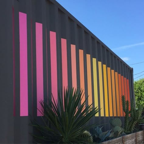 I want a mural like this with sunset colors Shipping Container Mural, Shipping Container Sheds, Shipping Container Design, Recycled Garden Art, Container Cafe, Container Bar, Sea Can, Container Architecture, Container Shop