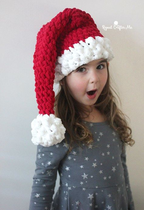 Crochet Santa Hat with Bernat Blanket Yarn #repeatcrafterme #crochet #christmascrochet #santa #crochethat Chunky Crochet Santa Hat, Crochet Chunky Santa Hat Free Pattern, Blanket Yarn Hat Crochet Pattern, Bernat Blanket Yarn Patterns Crochet Hat, Easy Crochet Santa Hat Free Pattern, Crochet Santa Hat Free Pattern, Crochet Santa Hat Pattern, Crocheted Santa, Santa Hat Pattern