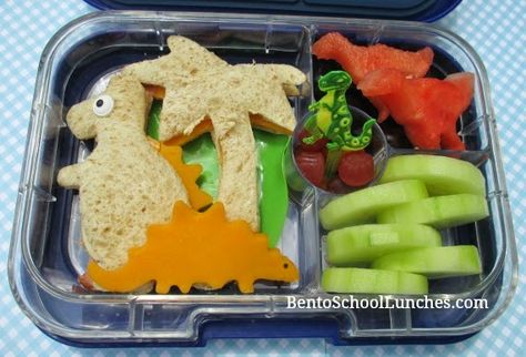 Dinosaur, Palm tree school lunch Dinosaur Sandwich, Dinosaur Themed Food, Themed Lunches, Fun Kid Lunch, Kids Packed Lunch, Bento Lunches, School Dinners, Lunchbox Treats, Food Art For Kids