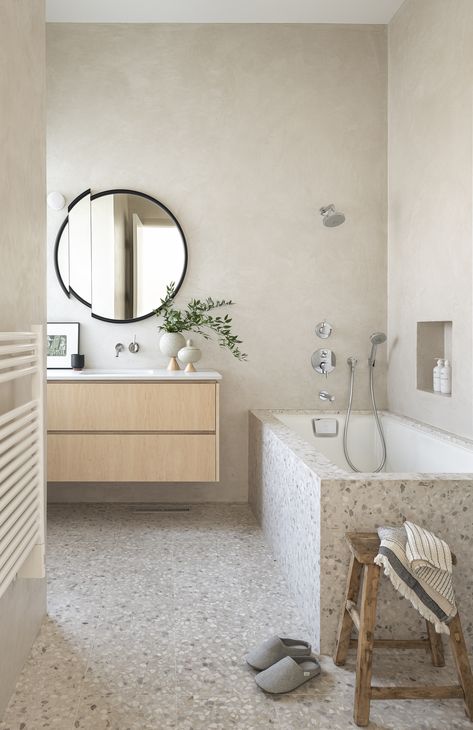 Bathroom Terrazzo Floor, Terrazzo Bathroom Floor, Bathroom Terrazzo, Terazzo Floor, Terrazzo Bathroom, Drop In Tub, House Addition, Terrazzo Flooring, 아파트 인테리어