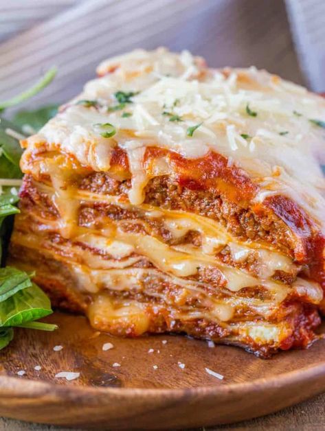 Ultimate Meat Lasagna with four cheeses, a homemade marinara sauce and a few quick chef tricks will make you feel like you've ordered lasagna at your favorite Italian Restaurant. Easy Meat Lasagna, Greek Lasagna, Best Lasagna Recipe, Meat Lasagna, Homemade Marinara, Lasagna Recipe, Pretty Food, Food Cravings, Lasagna