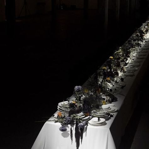 mfw on Instagram: "Culinary experience for Balenciaga Winter24   To celebrate Winter24, Balenciaga hosted a unique dinner event at Palais de Tokyo which was produced and catered by @we.are.ona This table was the centerpiece of the event; plates, utensils and objects lay on the floor as if someone pulled the tablecloth from underneath them Guests continued to eat along the rest of the table  Photos: @woonbootjes   #demna #demnagvasalia #balenciaga" Dinner Outing, Royal Salute, Unique Dinner, Black Dinner, Dinner Club, Dinner Event, New Romance, Chefs Table, Park Hyatt