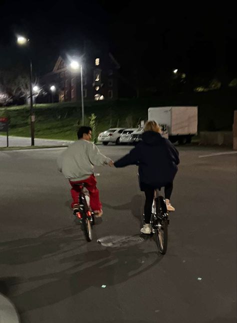 night biking date Night Ride Date, Biking Couple Aesthetic, Cycling Date, Boy Riding Bike Aesthetic, Bike Ride Date, Biking Date, Couple Riding Bike, Bike Date, Date Night Goals