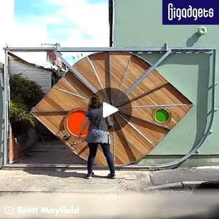 24M views · 180K reactions | 10 outdoor gates for your house | 10 outdoor gates for your house. Keywords for you to find out: ①Rotating gate by Brett Mayfield ②Sidcon Fabrications turning sliding gate ③Avantgates... | By GIGadgets | Facebook Turning Sliding Gate, Outdoor Gates, Sliding Gate Design, Outdoor Gate, Tech Videos, Engineering Science, New Tech, Sliding Gate, Smart Door